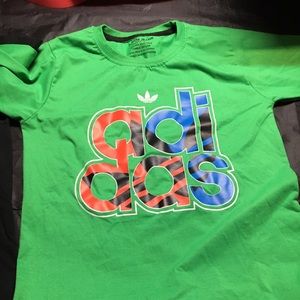 Adidas t shirt youth large